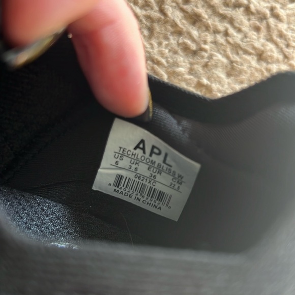 APL Tech Bloom Shoes - Picture 3 of 3